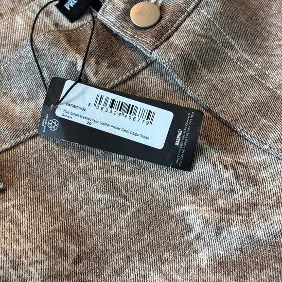 PrettyLittleThing Earthy Tie-Dye Cargo Pants - Picture 5 of 10